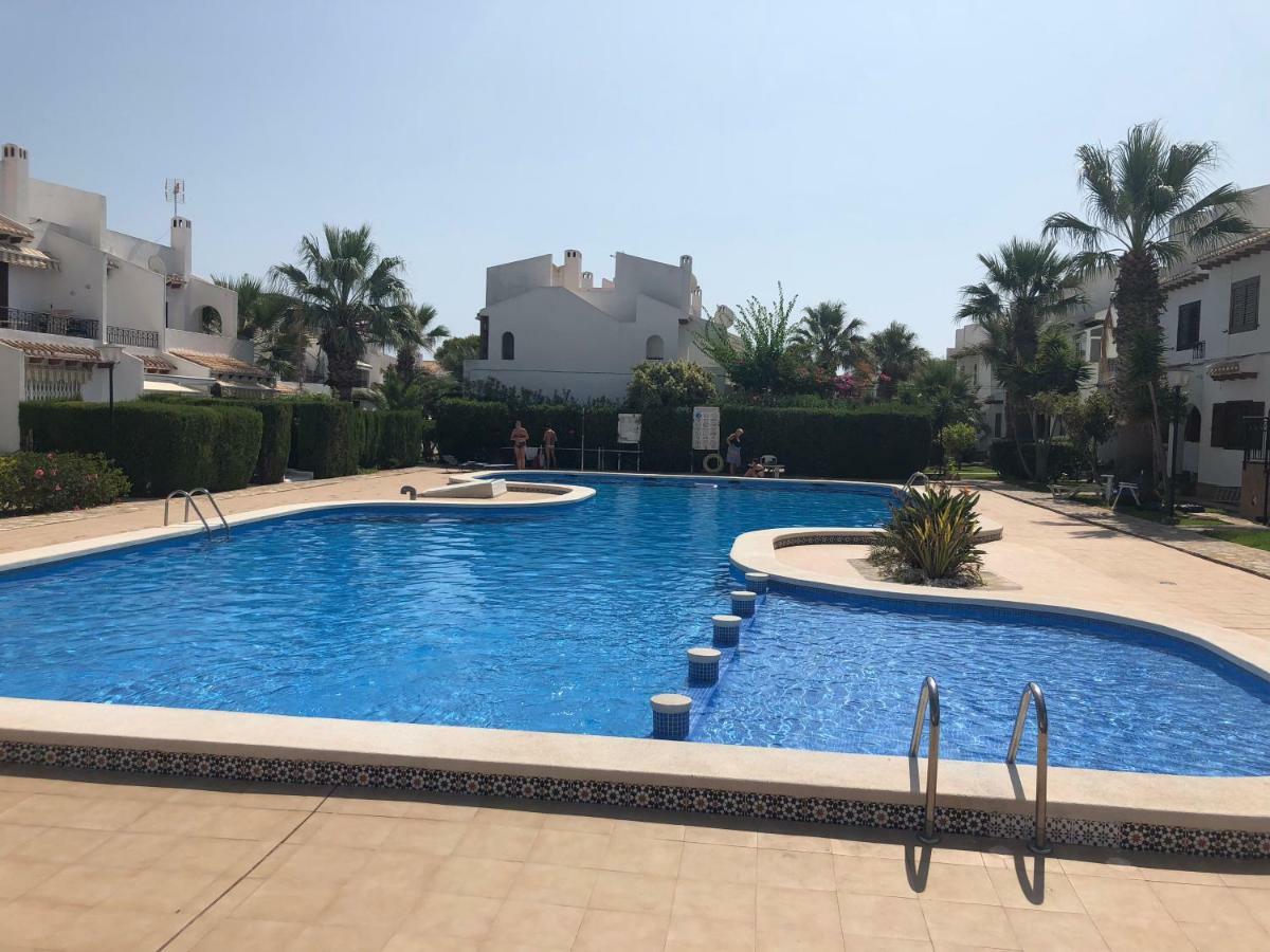 Cabo Roig Holiday House Buitenkant foto